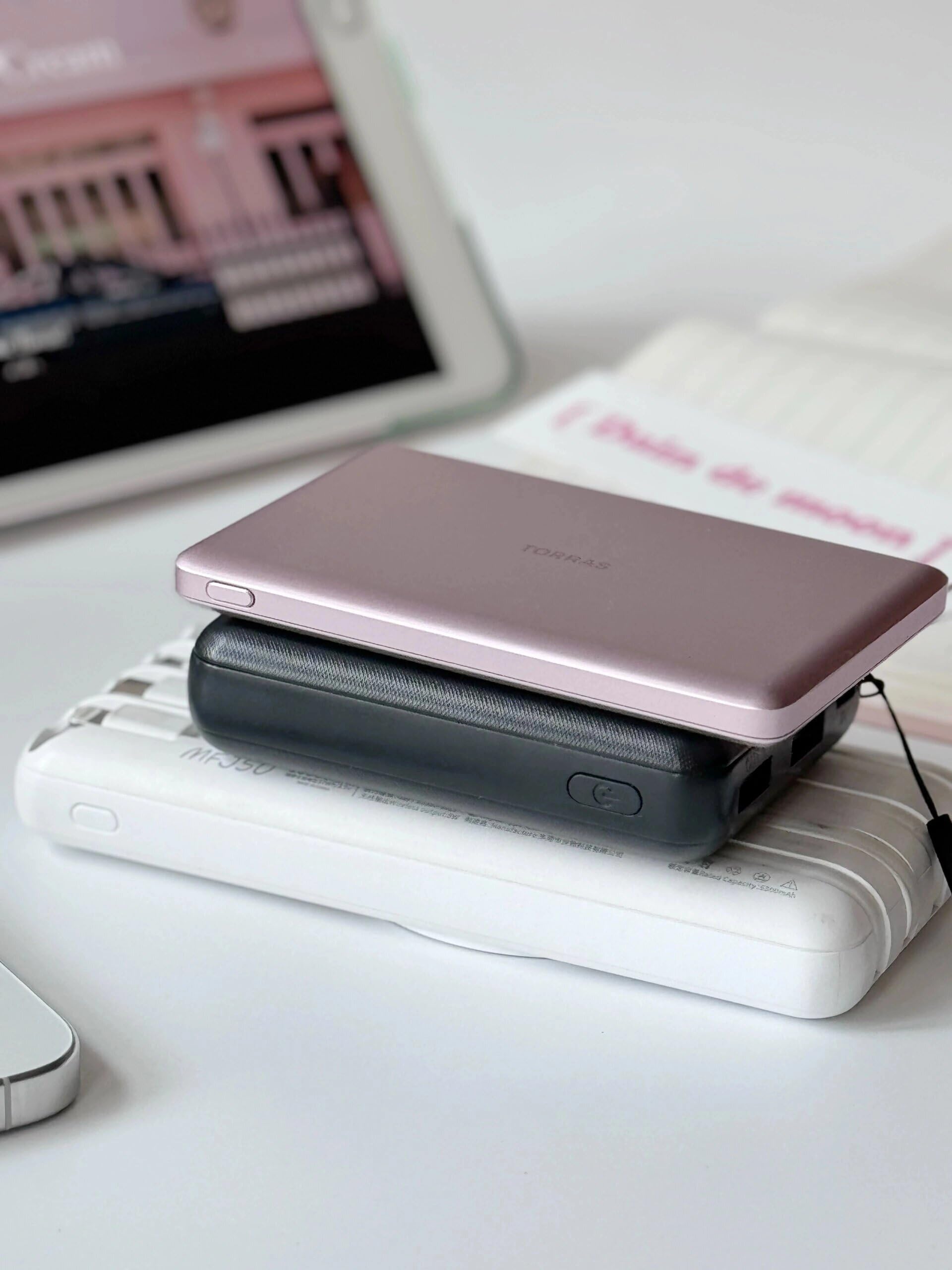 TORRAS MiniMag Power Bank, Ultra Slim 5,000mAh Wireless Portable Charger with USB-C Cable, Fast Charging iPhone Air Magnetic Battery Pack, Compatible for iPhone 17/16/15/14/13/12, Glacier Gray