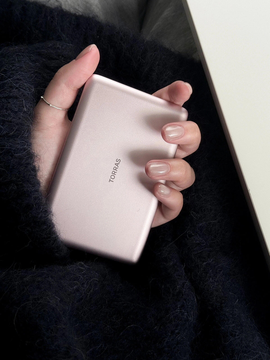 TORRAS MiniMag Power Bank, Ultra Slim 5,000mAh Wireless Portable Charger with USB-C Cable, Fast Charging iPhone Air Magnetic Battery Pack, Compatible for iPhone 17/16/15/14/13/12, Glacier Gray